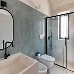 فيلة Casa Nin